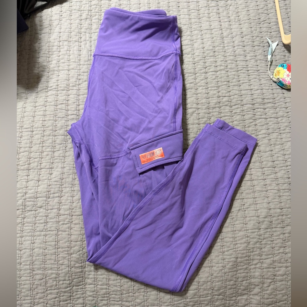 Firm Abs Cargo Leggings